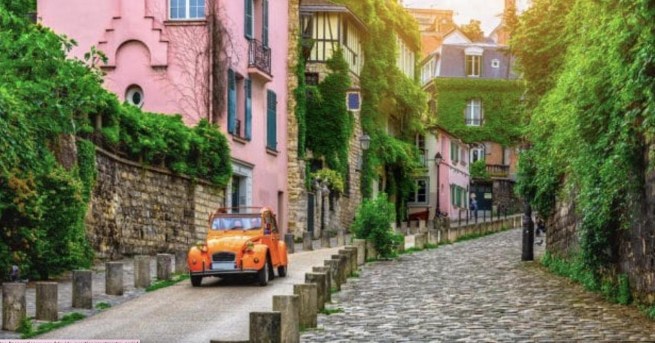 Rare Appartement D'Architecte En Haut De Montmartre パリ エクステリア 写真